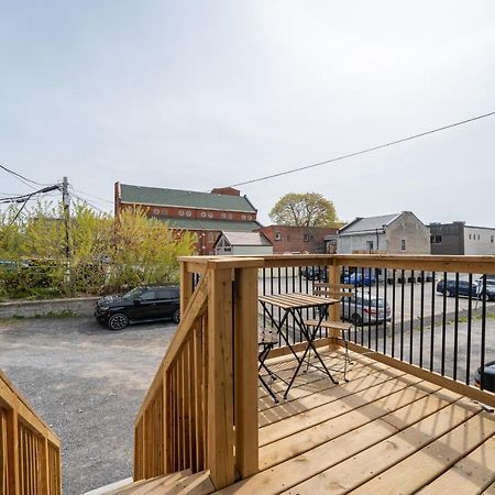 The Belvedere:Front Street Flats Belleville Exterior foto